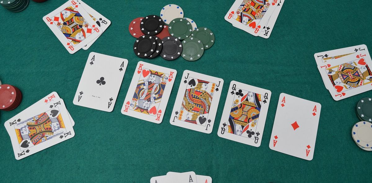 Luckybet777 کیسینو میں پوکر گیمز